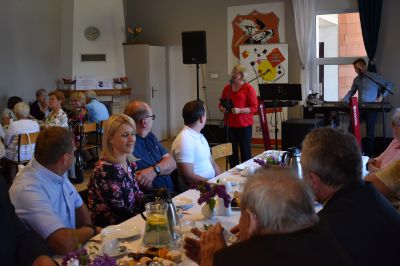 Spotkanie z okazji Dnia Matki i Dnia Ojca zorganizowane przez DFK Antoniów.